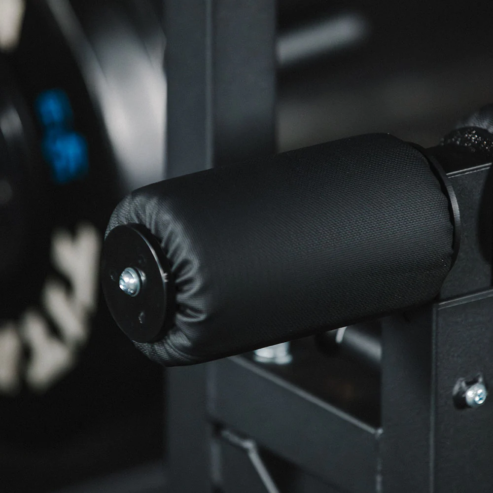 Scratch and Dent, Plate-Loaded Lat Pull Down & Cable Row Machine - Image 8